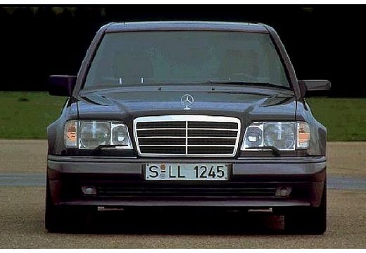 MERCEDESBENZ E 500 19931994